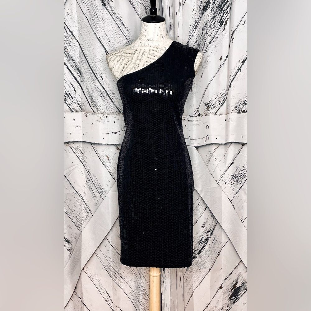 Club Monaco Dress One Shoulder Black Sequins M
